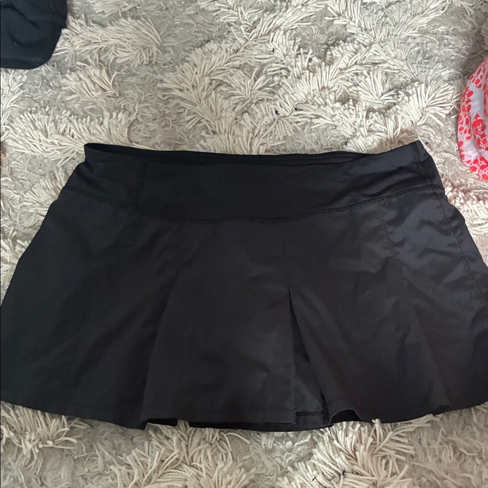 Lululemon black tennis skirt